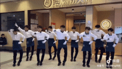 从海底捞的“捞面表演”到餐饮界的“擦